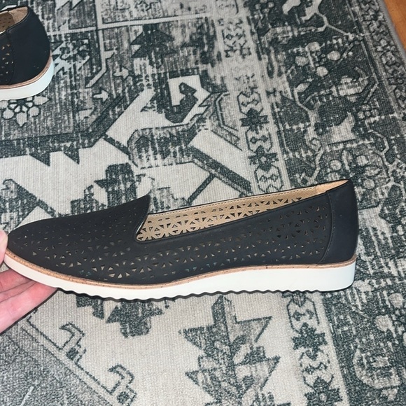 LifeStride Zamora Women's Perforated Flats size 7.5 - Picture 3 of 8